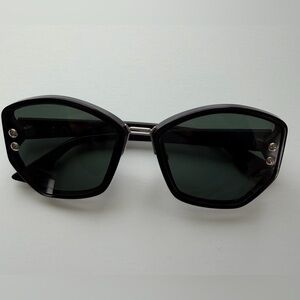 Authentic Christian Dior "DiorAddicted 2" Oversized Geometric Sunglasses Black
